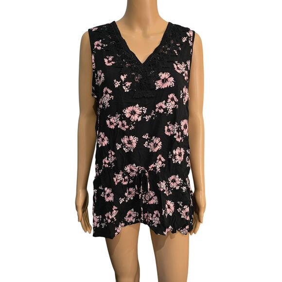 Colloseum Tops - Colloseum Black Sleeveless V Neck Floral Print Top XL NWOT